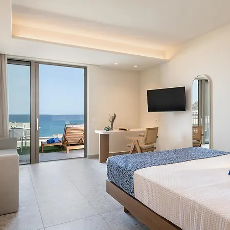 Romantica Aparthotel 3*